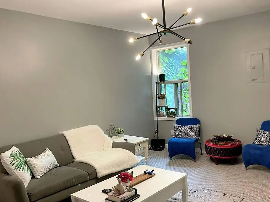 Superb Spacious Loft Old Toronto Near Distillery District Canada